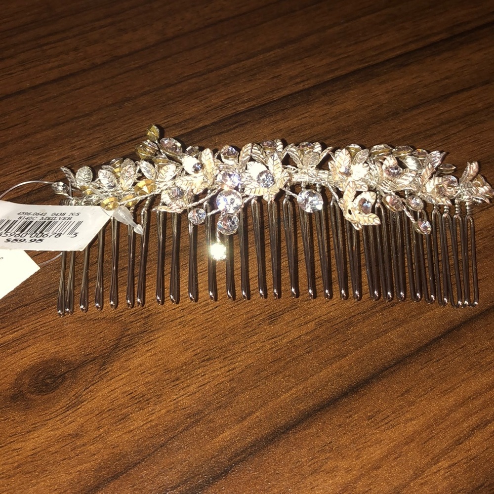 Silver tone hair comb